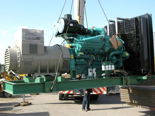 高压冬季柴油发电机启动前，如何检查燃油标号是否适配？